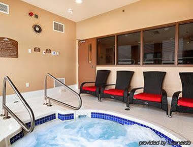 Microtel Inn & Suites By Wyndham Blackfalds Luaran gambar